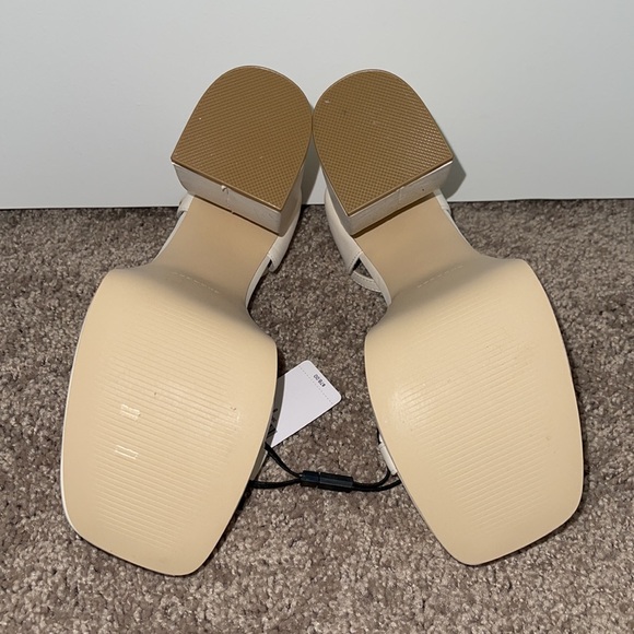 Brand new never worn cream platform express heel with ankle strap size 8 - Picture 6 of 7